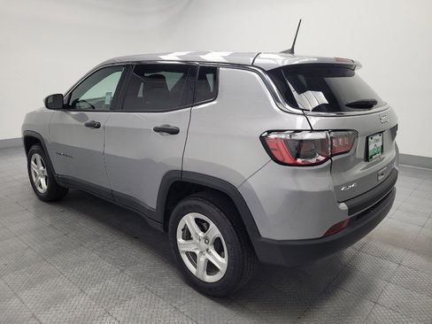 Used 2023 Jeep Compass Sport AWD/4WD image 3