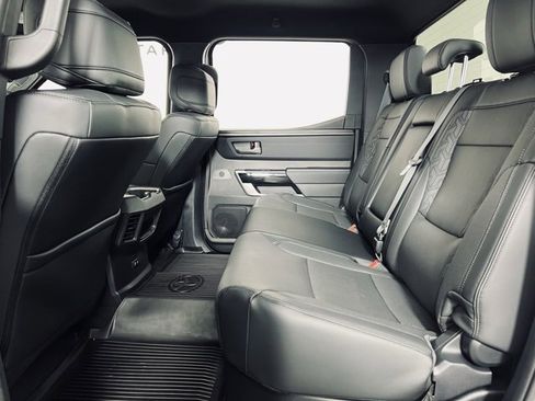 Used 2025 Toyota Tundra Limited image 14