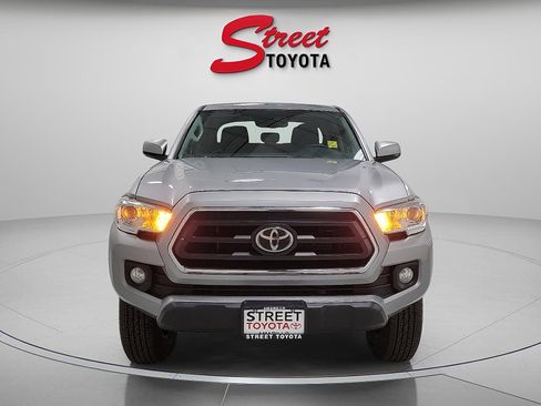 Certified 2020 Toyota Tacoma SR5 image 6