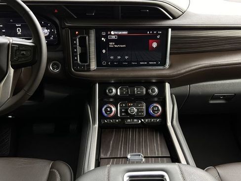 Used 2023 GMC Yukon Denali w/ Max Trailering Package AWD/4WD image 18
