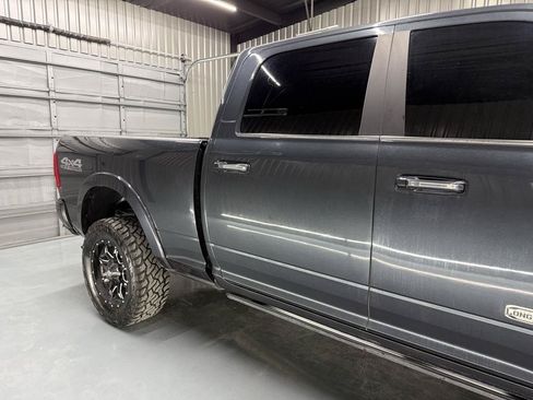 Used 2020 RAM 2500 Limited AWD/4WD image 13
