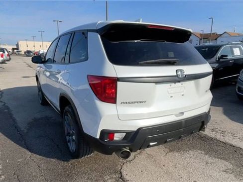 Used 2023 Honda Passport EX-L image 8