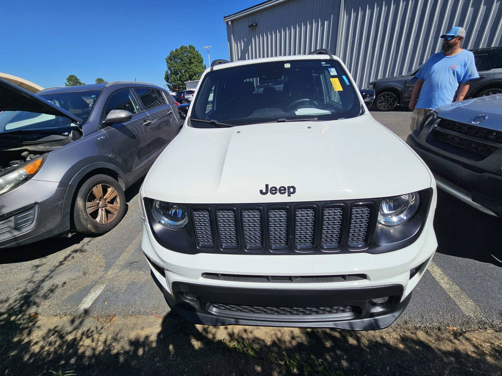 Used 2022 Jeep Renegade Altitude AWD/4WD image 5