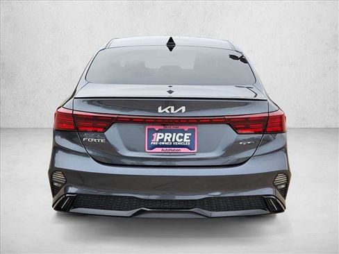 Used 2022 Kia Forte GT-Line w/ GT-Line Technology Package FWD image 7