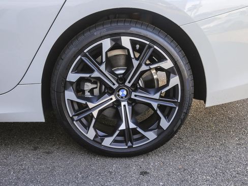 New 2026 BMW 330i Sedan w/ Convenience Package image 8