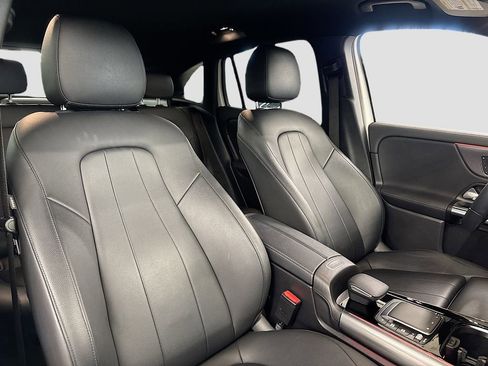 Used 2021 Mercedes-Benz GLA 250 image 15