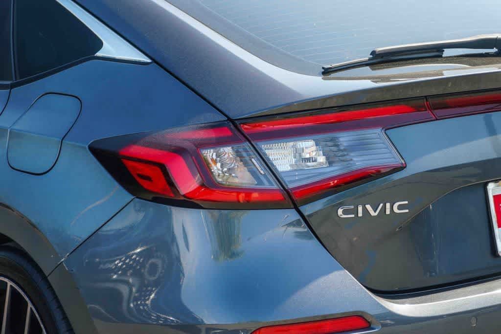 Used 2022 Honda Civic Sport Touring image 7