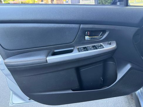 Used 2016 Subaru Crosstrek 2.0i Limited AWD/4WD image 12