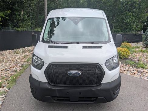 Used 2023 Ford Transit 250 Medium Roof AWD image 8