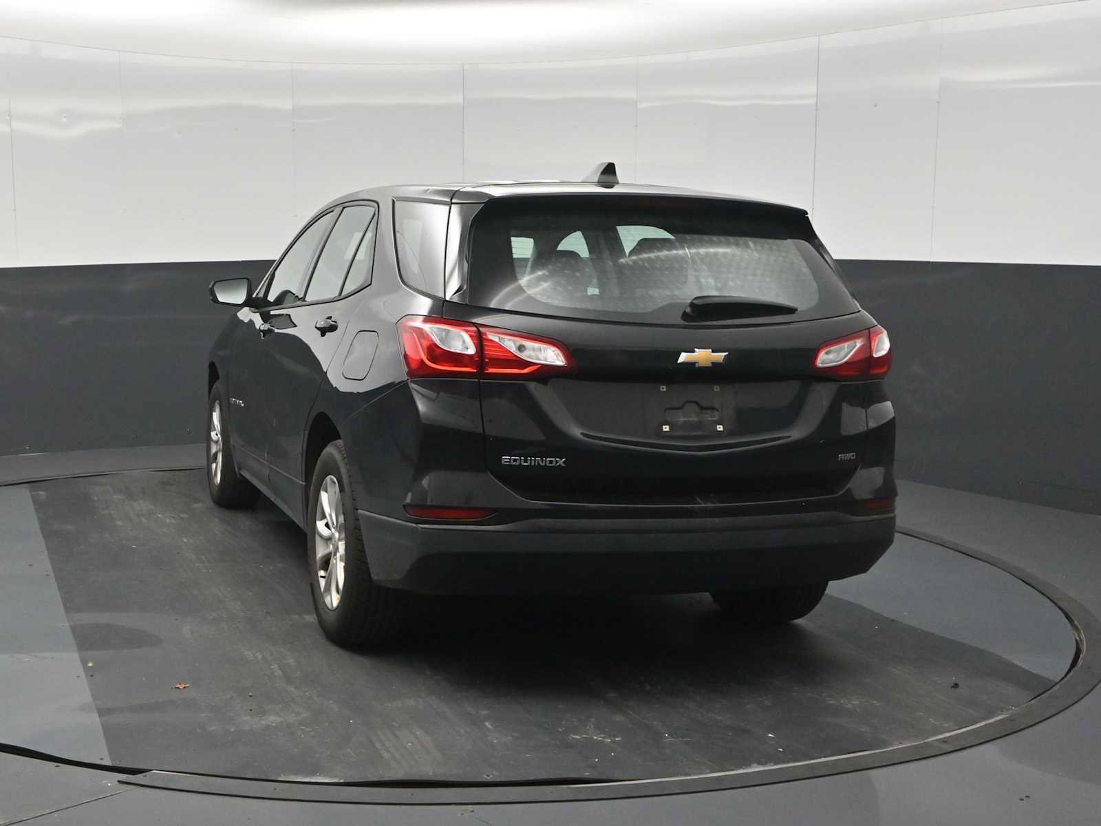 Used 2019 Chevrolet Equinox LS AWD/4WD image 6