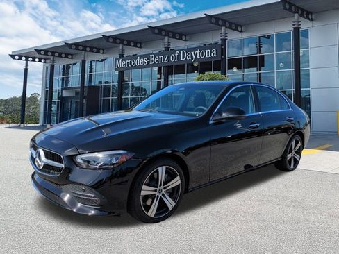 Used 2025 Mercedes-Benz C 300 Sedan image 8