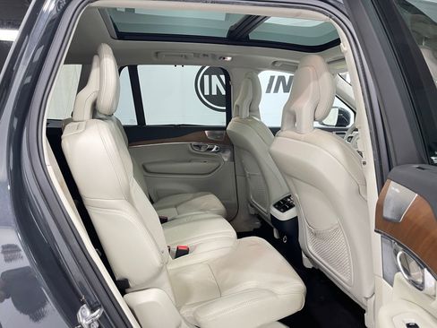 Used 2017 Volvo XC90 T6 Inscription w/ Vision Package image 33