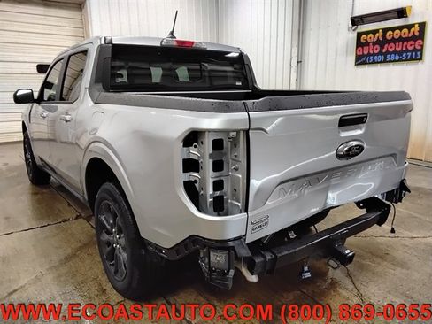 Used 2024 Ford Maverick Lariat w/ Black Appearance Package FWD image 6