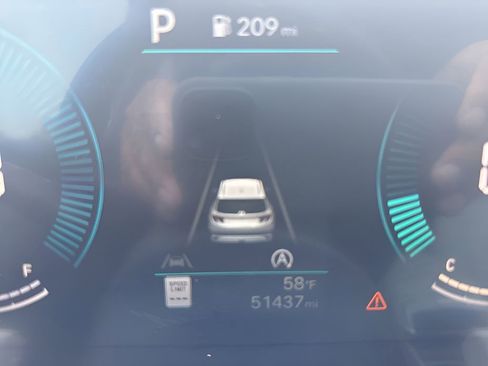 Used 2025 Hyundai Tucson SEL FWD image 23
