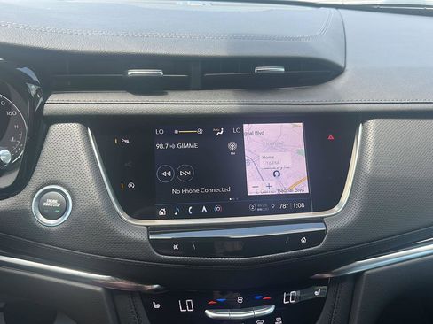 Used 2024 Cadillac XT5 Premium Luxury image 15