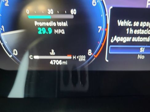 Used 2026 Toyota Corolla Cross XLE w/ Convenience Package FWD image 17