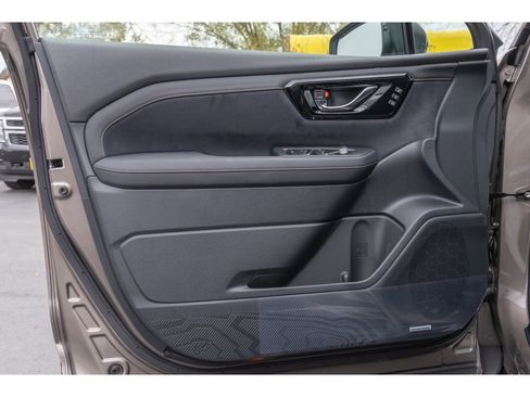 New 2025 Subaru Forester Touring image 19