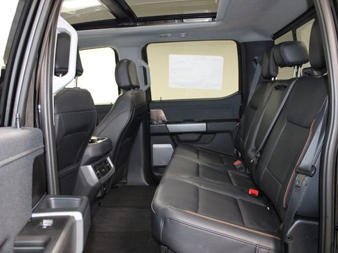 New 2026 Ford F250 Lariat w/ Black Appearance Package image 27