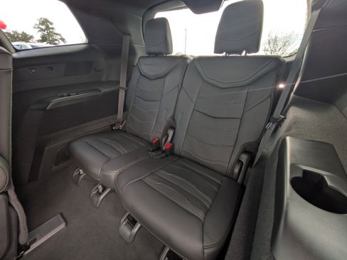 New 2025 Cadillac XT6 Premium Luxury w/ Platinum Package FWD image 10