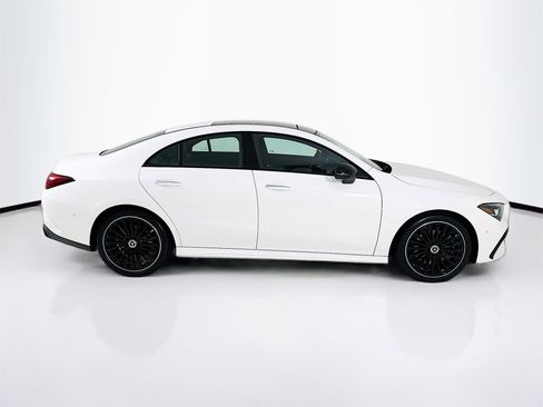 New 2026 Mercedes-Benz CLA 250 4MATIC image 9