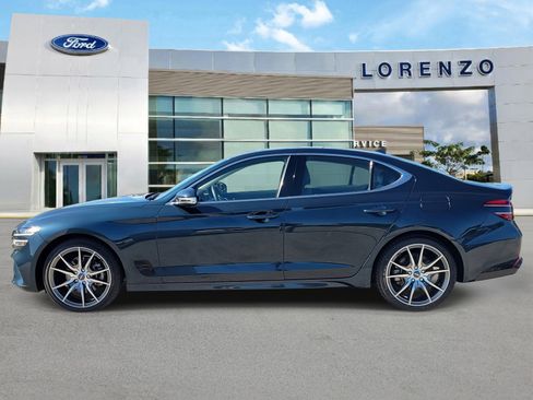 Used 2023 Genesis G70 2.0T image 8