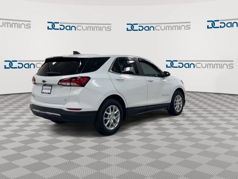 Used 2024 Chevrolet Equinox LT w/ LPO, Floor Liner Package FWD image 8