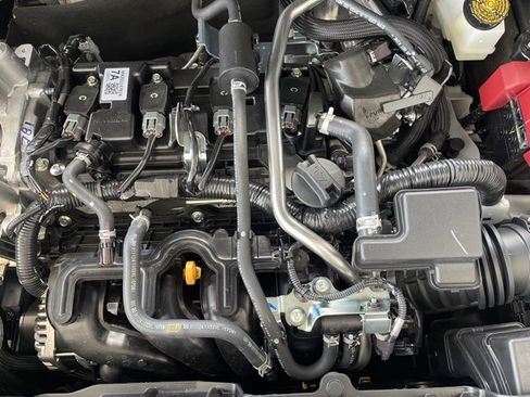 New 2025 Nissan Kicks SR image 20