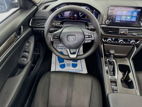 Used 2020 Honda Accord EX image 29