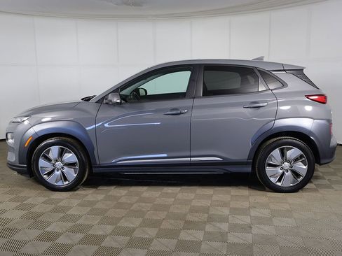 Used 2021 Hyundai Kona Limited w/ Cargo Package FWD image 13