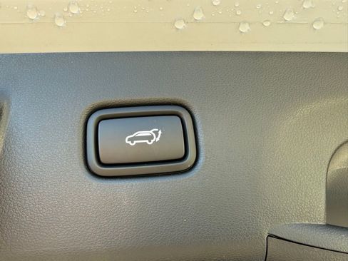 Certified 2025 Hyundai Tucson SEL AWD/4WD image 11