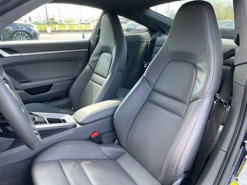 Used 2020 Porsche 911 Carrera 4S AWD/4WD image 21