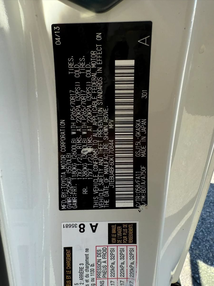 Used 2013 Toyota FJ Cruiser 4WD w/ Upgrade Pkg image 29