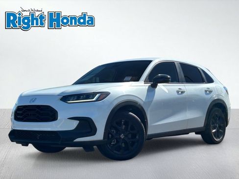 Certified 2024 Honda HR-V Sport image 2