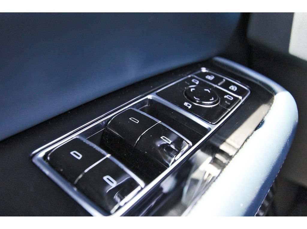 New 2026 Cadillac Escalade IQ Luxury 2 AWD/4WD image 16