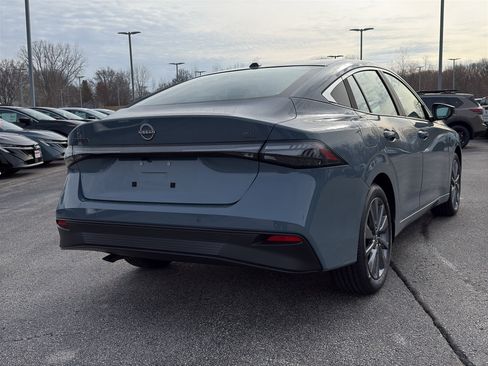 New 2026 Nissan Sentra SL image 5