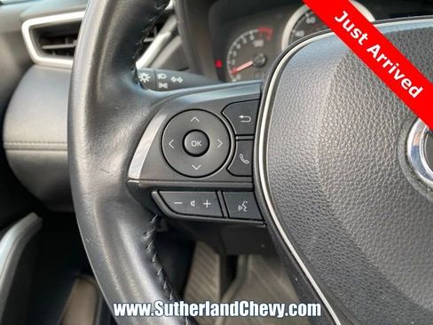 Used 2022 Toyota Corolla Cross LE image 21