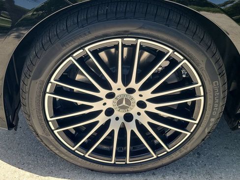 Used 2024 Mercedes-Benz C 300 Sedan image 7
