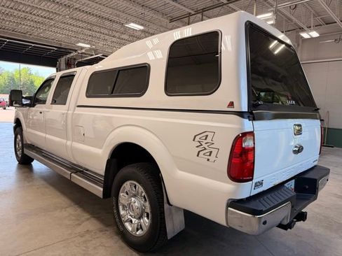 Used 2015 Ford F250 Lariat w/ Lariat Ultimate Package AWD/4WD image 5