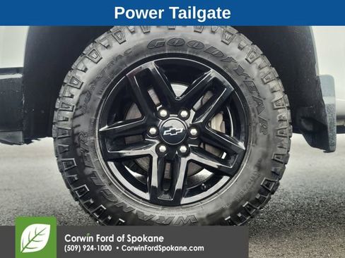 Used 2022 Chevrolet Silverado 1500 LT Trail Boss w/ LT Trail Boss Premium Package image 9