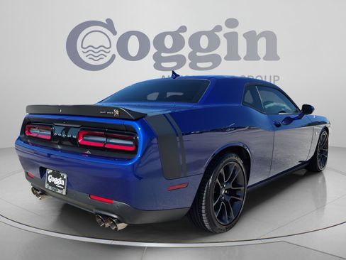 Used 2021 Dodge Challenger R/T Scat Pack w/ Scat Pack Stripe RWD image 6