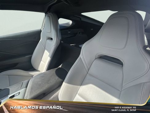 Used 2014 Chevrolet Corvette Stingray Coupe image 27