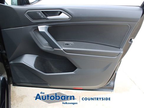 Certified 2020 Volkswagen Tiguan SEL AWD/4WD image 25