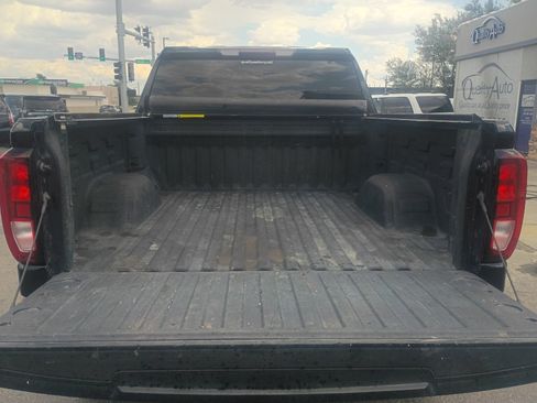 Used 2021 GMC Sierra 1500 Elevation w/ X31 Off-Road Package AWD/4WD image 18