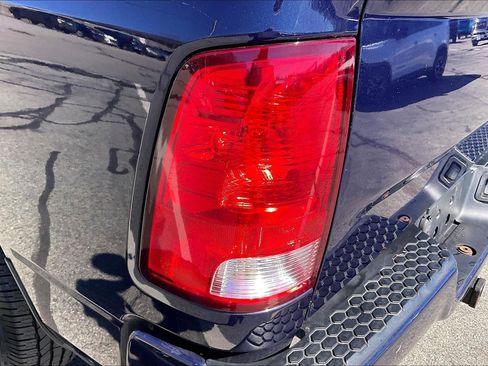 Used 2019 RAM 1500 Express image 27