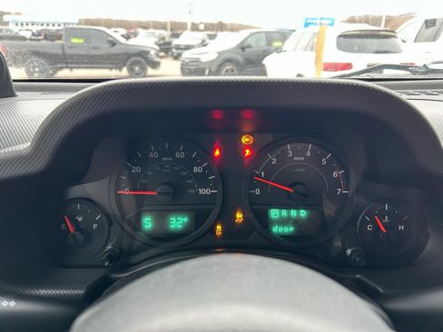 Used 2007 Jeep Wrangler Unlimited Sahara image 20