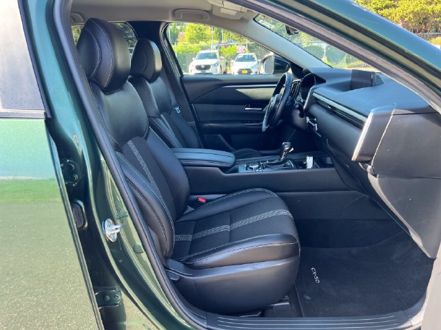 Used 2025 MAZDA CX-50 AWD 2.5 S w/ Select Package image 9