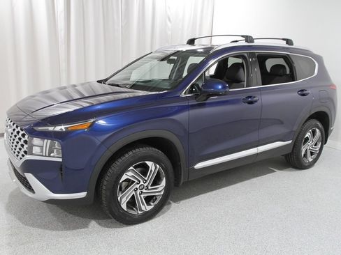 Certified 2022 Hyundai Santa Fe SEL image 3