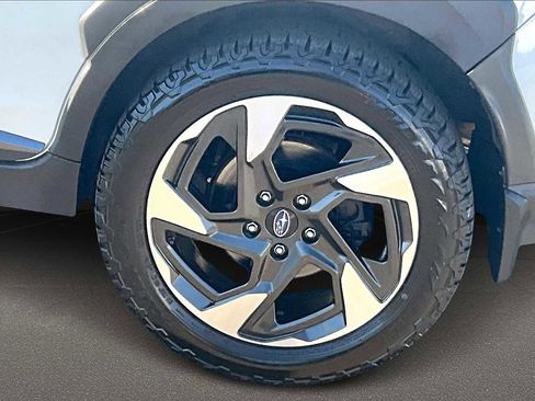 Used 2024 Subaru Crosstrek 2.5i Limited image 36