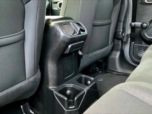 Used 2021 Jeep Gladiator Sport AWD/4WD image 35
