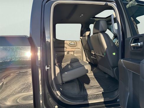Used 2022 GMC Sierra 1500 Denali w/ Denali Reserve Package image 15